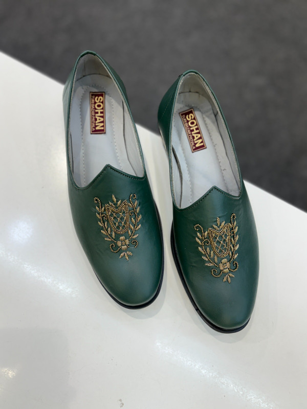 Men footwear